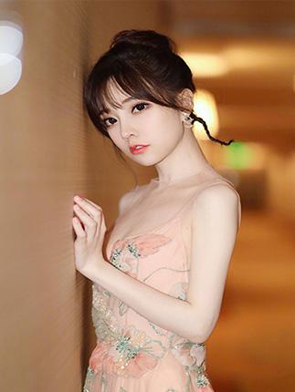 网红游戏主播歌手冯提莫