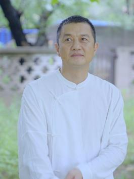 李亚鹏抖音 2187 万粉 演艺商业慈善多面发展]