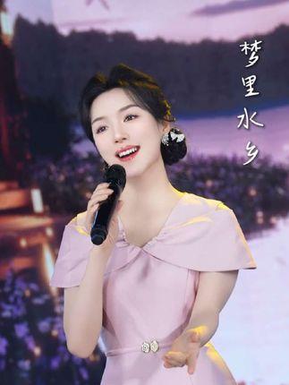 易文卉：国潮民歌传播者